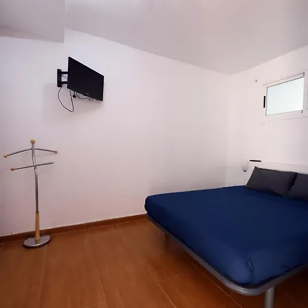 Confortevole 普拉亚戴尔雷安格莱斯